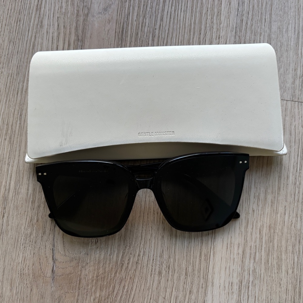 GENTLE MONSTER Lo Cell Sunglasses - Picture 2 of 6